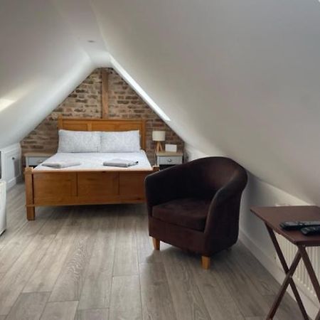 The Attic Suite Selsey Kültér fotó